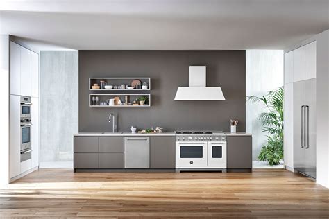 Bertazzoni - Distinctive