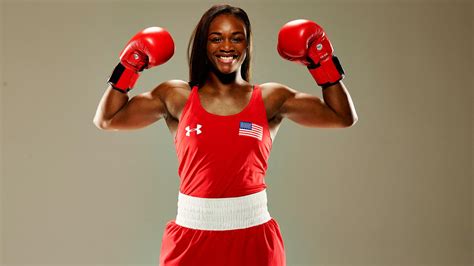 Boxe : Claressa Shields devient championne du monde lors de son quatrième combat professionnel ...