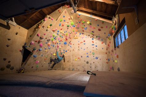 The Best Home Bouldering Wall Design