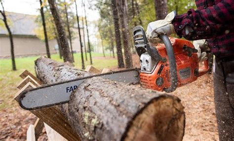 Husqvarna 455 Rancher Review: Heavy-Duty Professional-Grade Chainsaw | Wezaggle