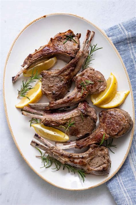 Baked Lamb Chops - FeelGoodFoodie