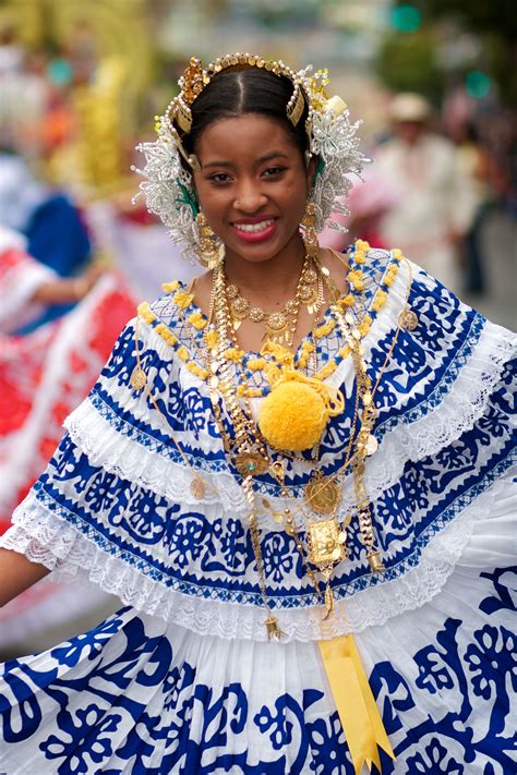 15 Incredible Photos of Afro Panamanian Traditional Dress - BGLH ...