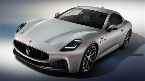 Maserati GranTurismo 2023 представлен официально