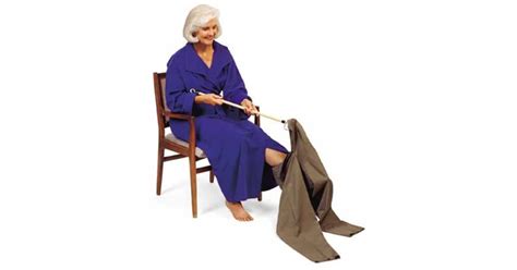 10 Simple Dressing Aids Help Seniors Stay Independent – DailyCaring