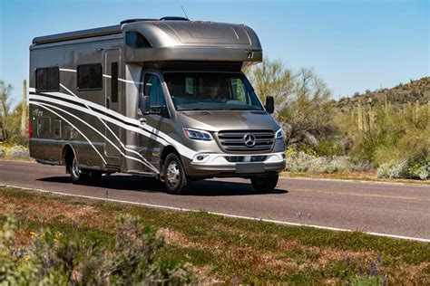 Winnebago Class C Motorhomes for 2022