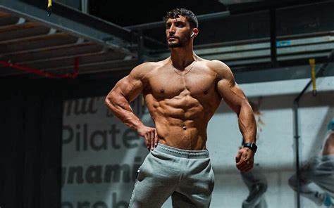 Israeli natural bodybuilder pumped to receive silver medal at world ...