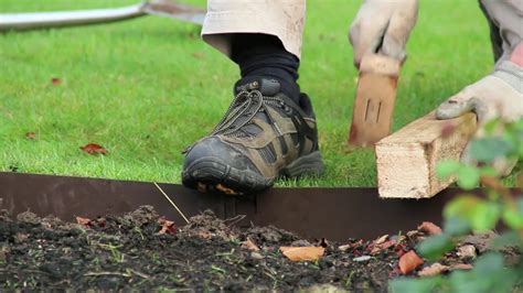 How To Install EverEdge Lawn Garden Edging - YouTube