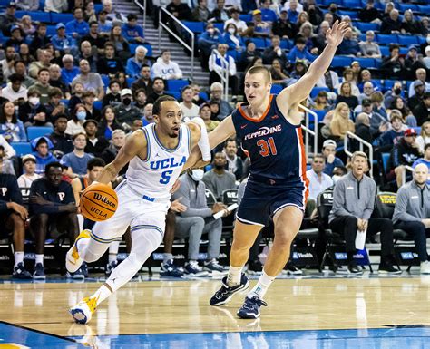 Freshman Amari Bailey leads UCLA men’s basketball to wipeout over Pepperdine - Daily Bruin