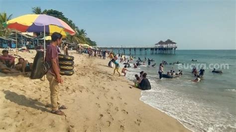 Fakta-fakta Pantai Anyer: Mercusuar hingga Tsunami