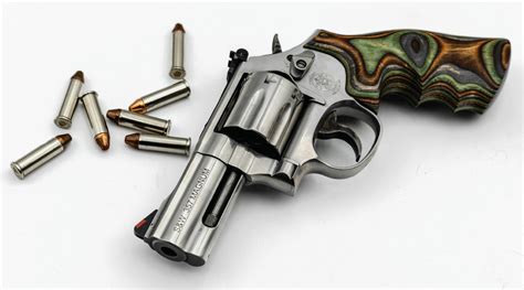 MODEL 686 PLUS REVOLVERS | Smith & Wesson