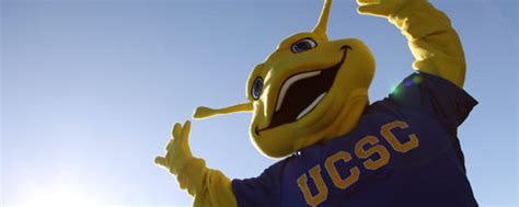 10 Weirdest College Mascots - RISD mascot, university mascot - Oddee