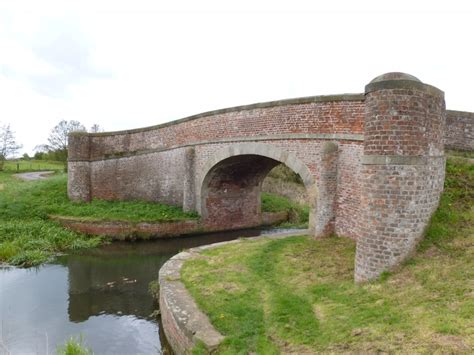 Melbourne to Bielby, Pocklington Canal Walk - The Inland Waterways Association