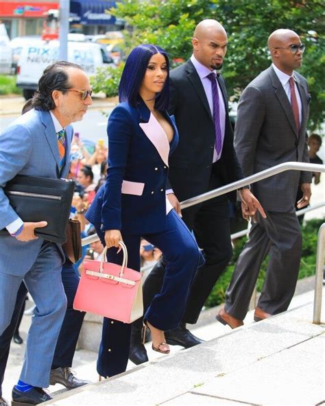 Cardi B Wears Chic Navy Blue Suit With Matching Hair to Court | Celebrity style, Celebrities ...