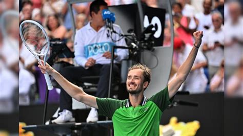 Australian Open Semi-Final Highlights: Daniil Medvedev Beats Alexander Zverev, Sets Up Final ...