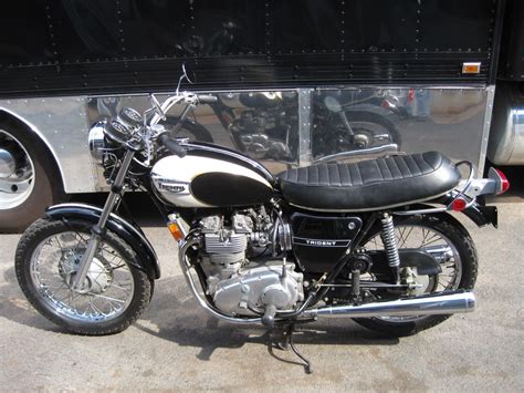 For sale: 1971 Triumph Trident 750cc