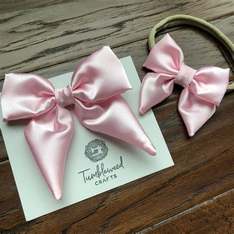 Light Pink Hair Bow Made With Pink Satin | Etsy