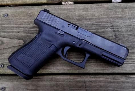 Gun Review: GLOCK 19 Gen 5 9mm - The Truth About Guns