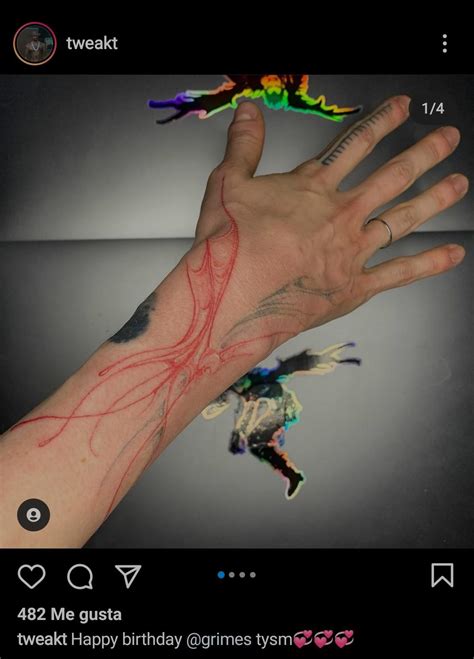 Grimes had a tattoo for her birthday 🥳 : r/Grimes