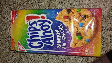 Chips Ahoy Rainbow reviews in Cookies - FamilyRated