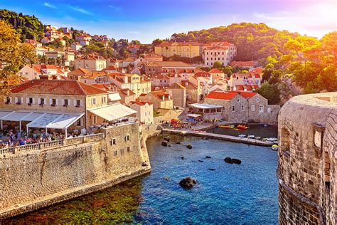 Best Time to Visit Dubrovnik - Festivals and Weather - MustGo