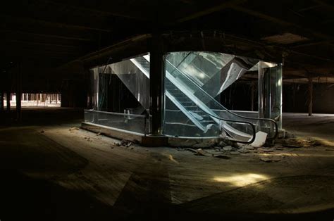 Shadows - Eerie photos of abandoned malls - Pictures - CBS News