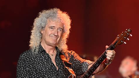 Brian May, guitarrista de Queen fue hospitalizado de urgencia