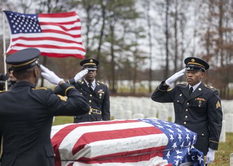 New York National Guard provides military burial services for 11,045 veteran families in 2019