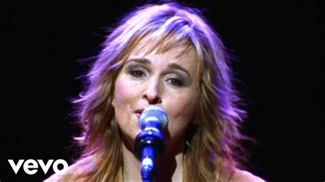 Melissa Etheridge - Come To My Window (Live at The Kodak Theatre) Chords - Chordify