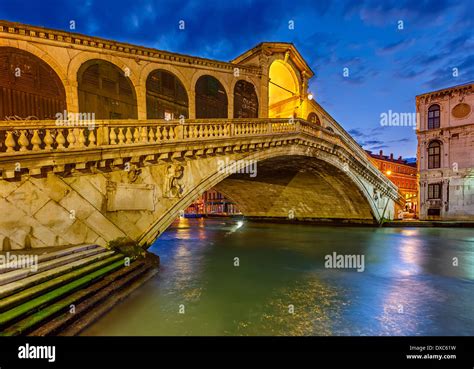 Rialto bridge, Venice Stock Photo - Alamy