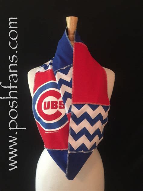 Chicago Cubs Infinity Scarf | Etsy | Etsy scarves, Infinity scarf, Loop ...