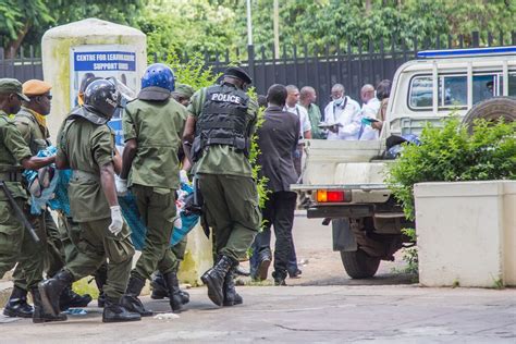 Two Shot Dead as Zambia Police Break Up Opposition Gathering - Bloomberg