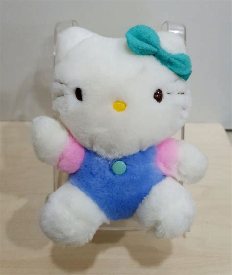 Vintage Hello Kitty plush, Hobbies & Toys, Collectibles & Memorabilia, Fan Merchandise on Carousell