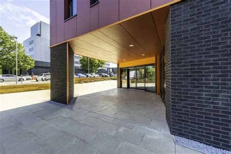 Kent & Medway Medical School, Canterbury - e-architect