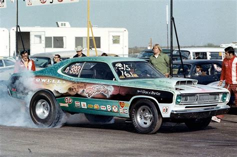 Vintage Drag Racing - Pro Stock - Bobby Yowell | Drag racing cars, Plymouth duster, Dodge muscle ...