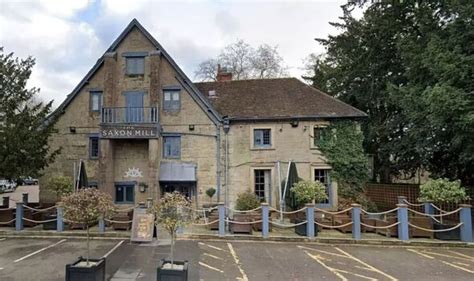 Christmas Day 'ruined' after visit to Saxon Mill restaurant in Warwick | Express.co.uk