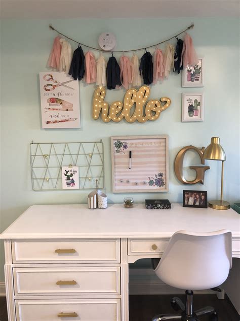 Teen Girl Desks