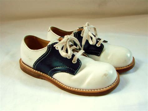 Classic Vintage Saddle Oxfords - Timeless Style