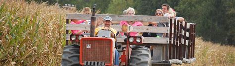 Hayrides to the Pumpkin Patch at The Maze at Little Darby Creek Milford ...