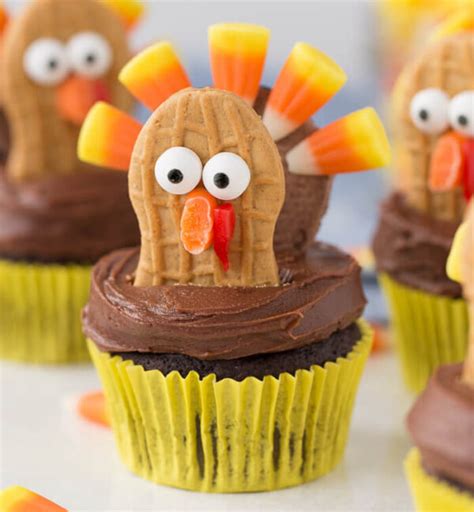 10 Cute Thanksgiving Desserts That Kids Will Love - Chicfetti