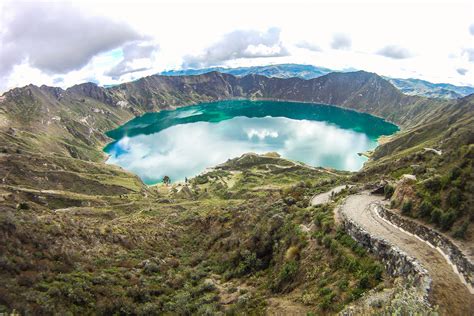 Quilotoa Loop: How to Hike and Visit Ecuador's stunning Crater Lake