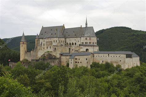 Vianden castle in Luxembourg — Stock Photo © jorisvo #4185950