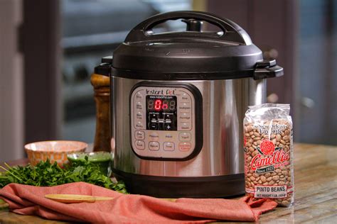 Instant Pot Pinto Beans & Ham Hocks :: Recipes :: Camellia Brand