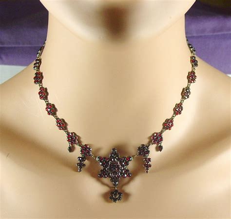 Victorian Bohemian Garnet Necklace | Garnet necklace, Women jewelry, Necklace