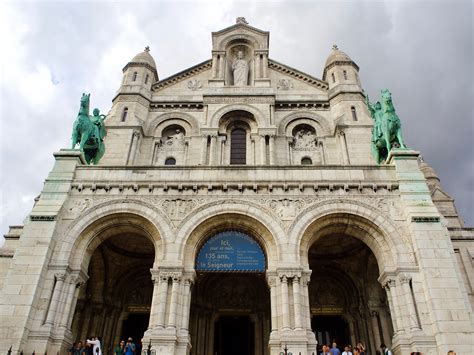 Uncovering the History and Beauty of Sacre Coeur: An Insider's Guide