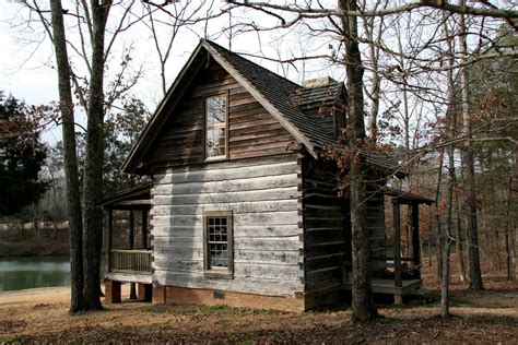 Waterfall Cabin: 1832 Log Cabin at Lone Oaks Farm