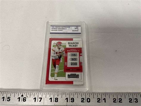 Patrick Mahomes card - Legacy Auction Company