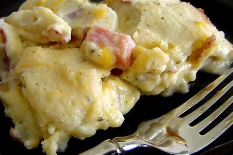 Slow Cooker Scalloped Potatoes and Ham - The Cooking Mom