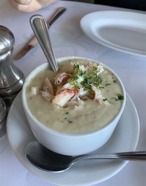 [i ate] Boston clam chowder : food