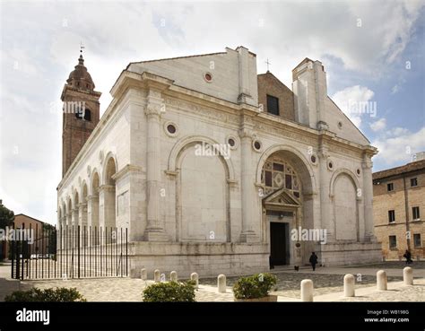 Malatesta Temple in Rimini. Emilia-Romagna region. Italy Stock Photo - Alamy