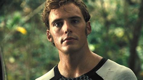 The Hunger Games' Costume Designer Explains Deviating From Finnick's ...